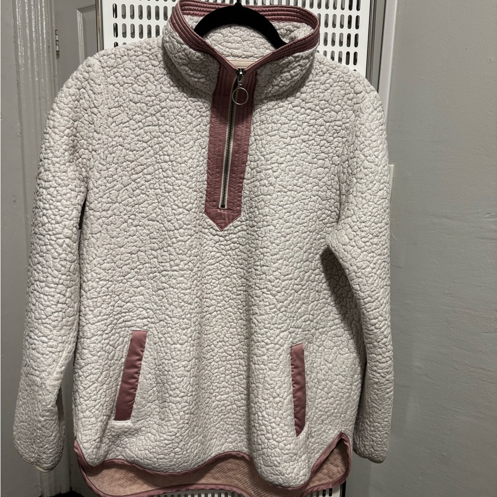 Abercrombie & Fitch White and Pink Teddy Jacket